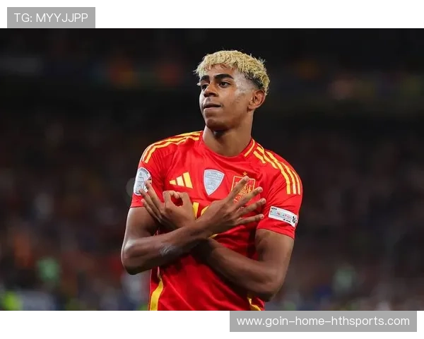 姆巴佩高速内切屡造威胁,巴黎前场压制力升级